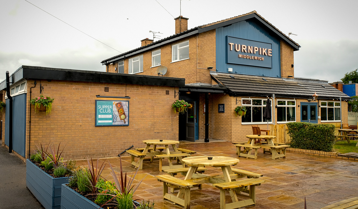 turnpike middlewich street view